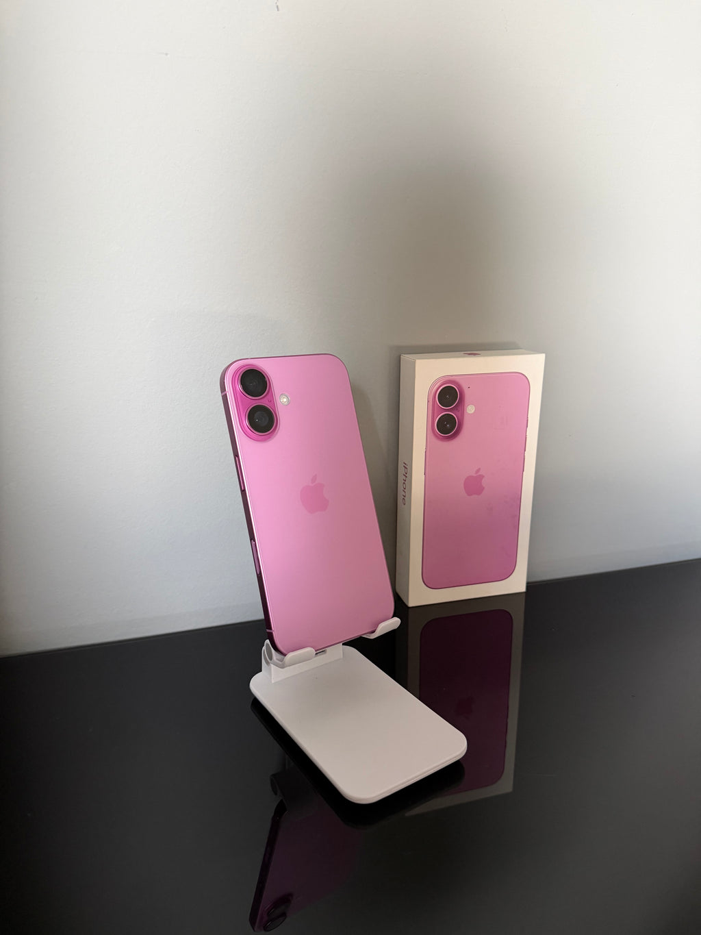 iPhone 16 128GB - Rózsaszín